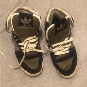 Adidas Sneakers; Hightops